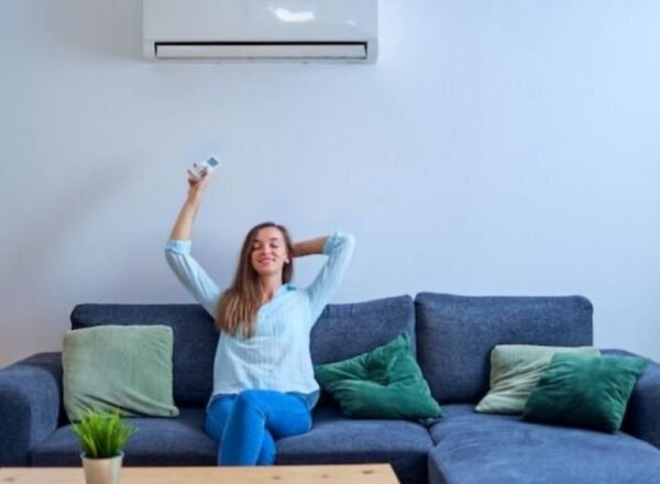 Aire Acondicionado INLEC INVERTER 12K BT - Imagen 2