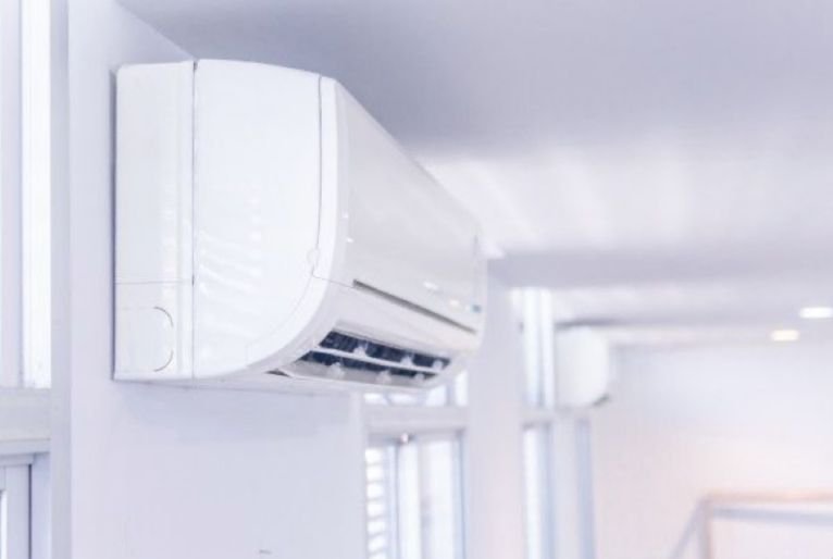 Aire Acondicionado INLEC INVERTER 12K BT